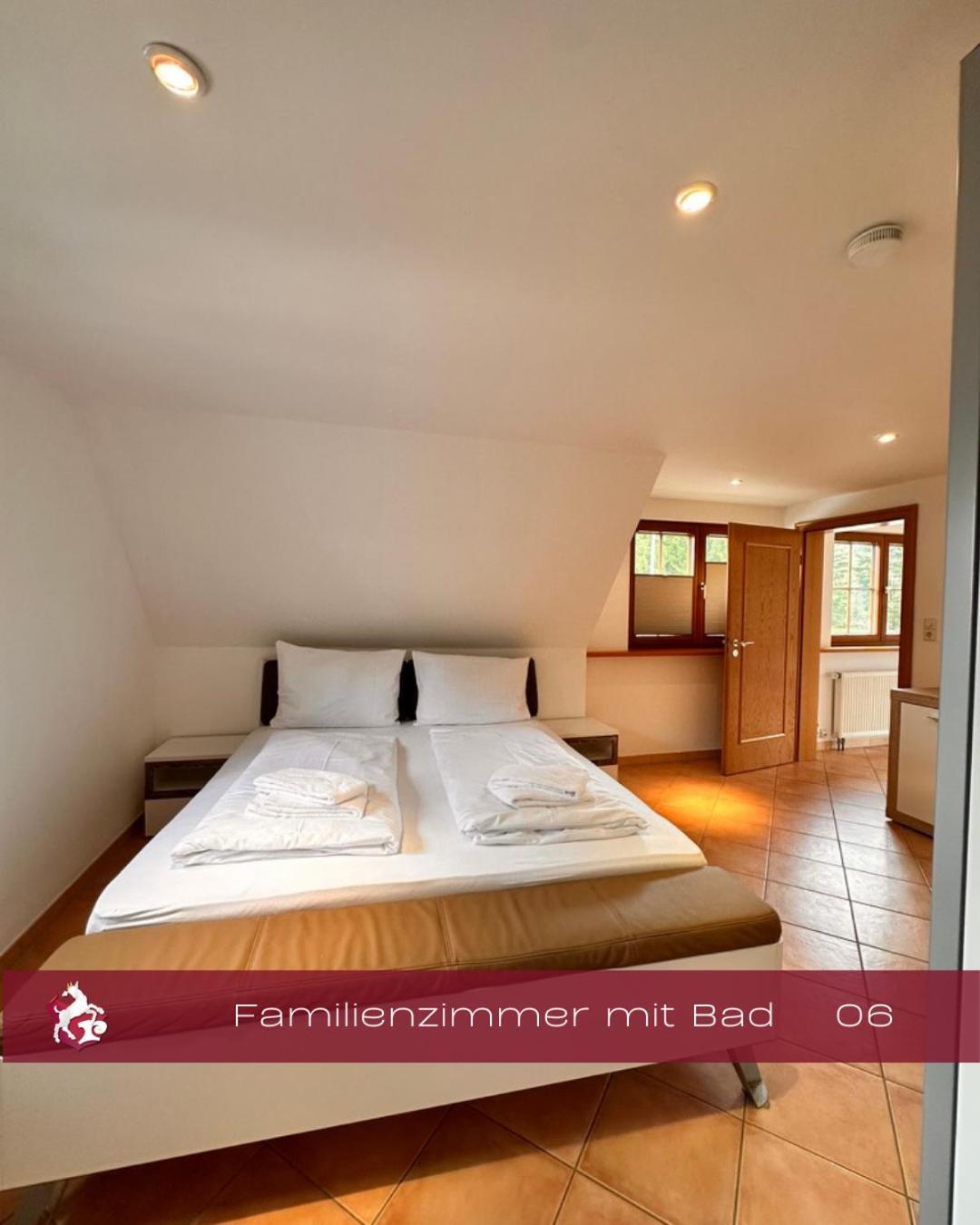 Schwarzwald Lodge Inselklause Schönwalde Exterior foto